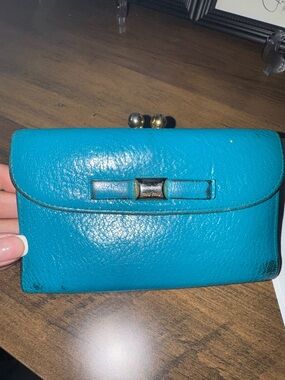Miu Miu Turquoise Leather Bow-Detail Kiss-Lock Wallet